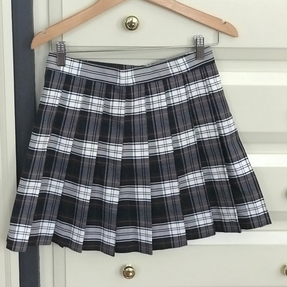 Plaid mini skirt